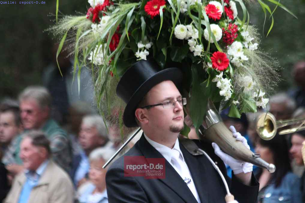 Parade_1316_2019_0225.png
