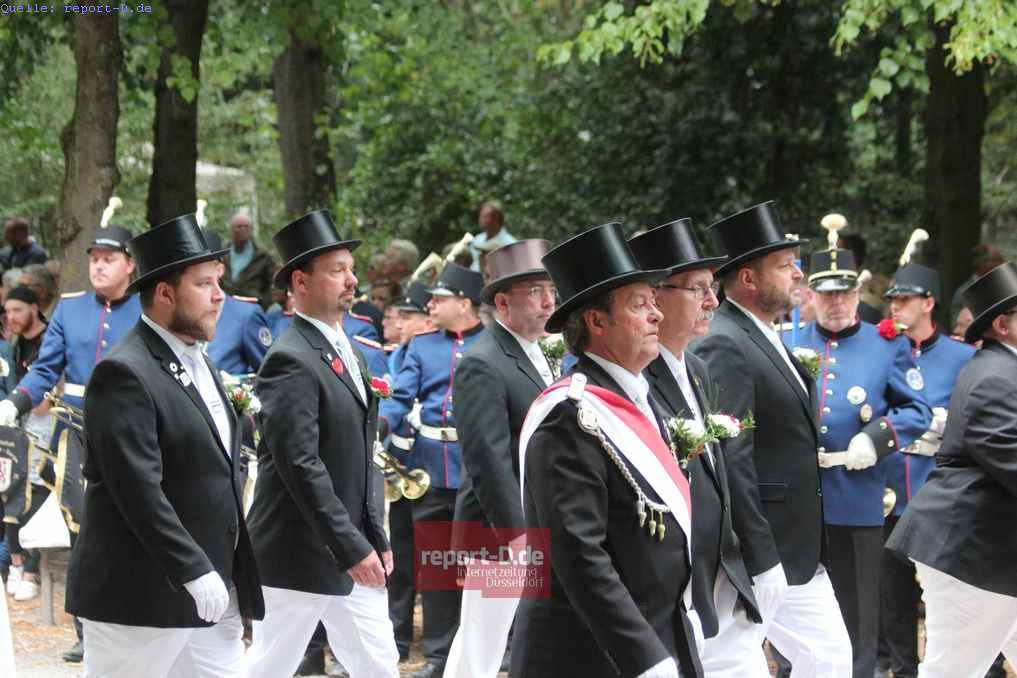 Parade_1316_2019_0227.png