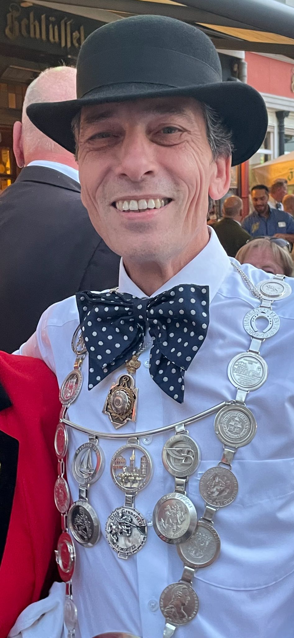 DirkGronefeldProtektor.jpg